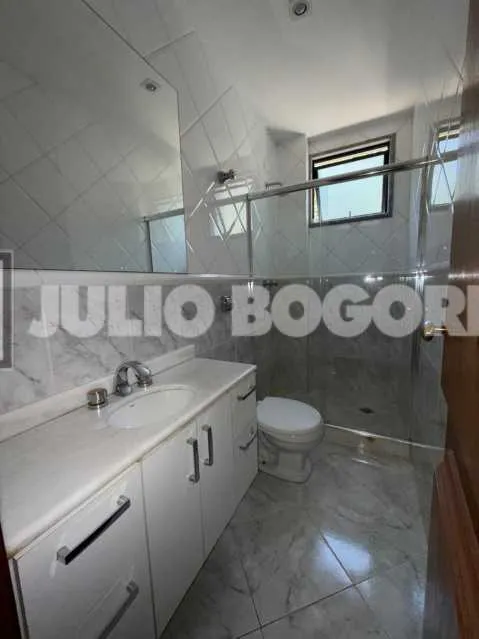 Apartamento sem mobília com 4 quartos e 5 banheiros — photo 9