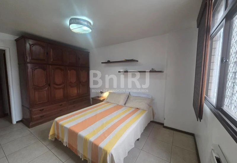 Furnished 161 m² apartment with 3 bedrooms and 2 suites — photo 28