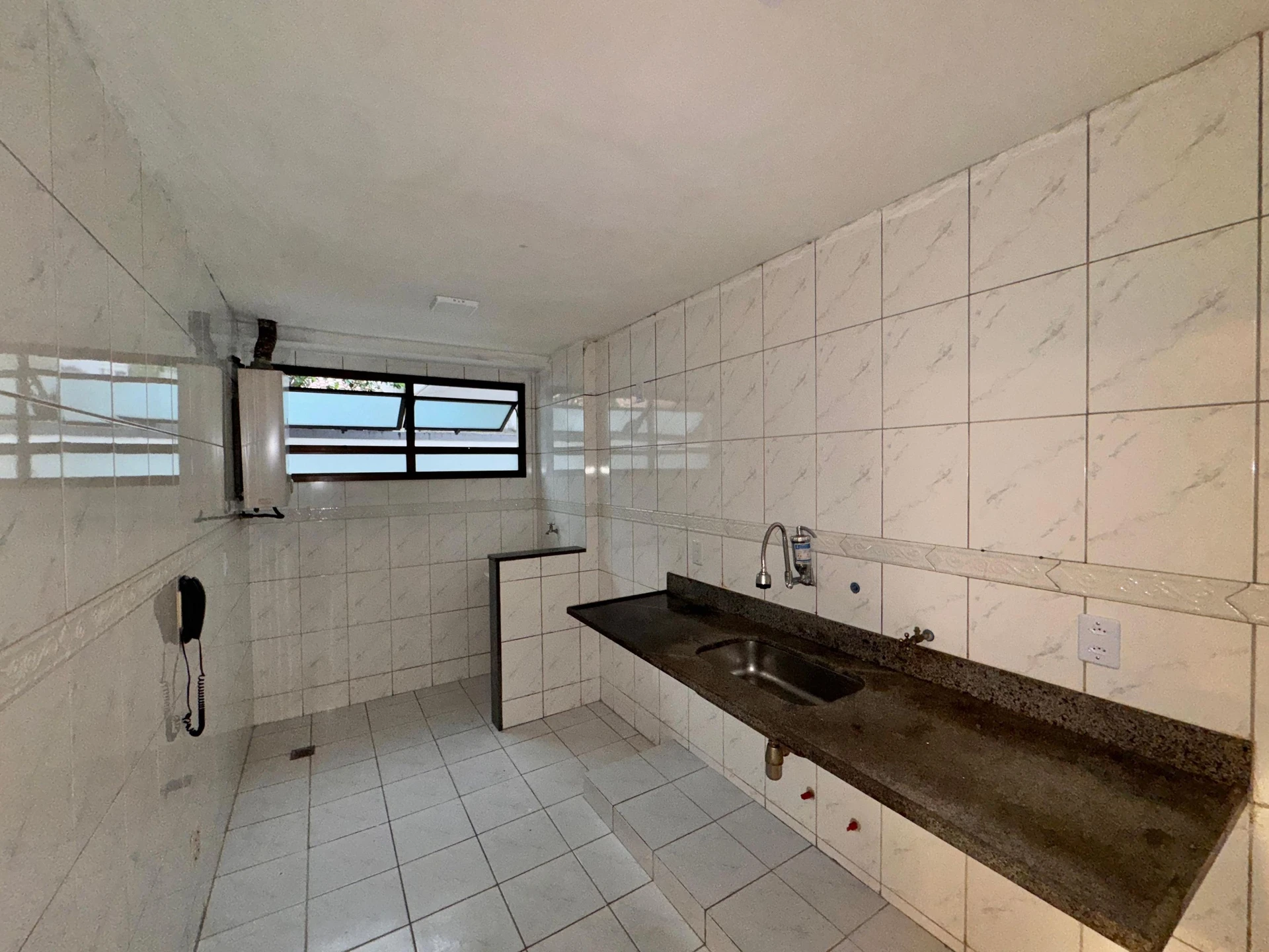 One-bedroom apartment in a building with a sauna — photo 2