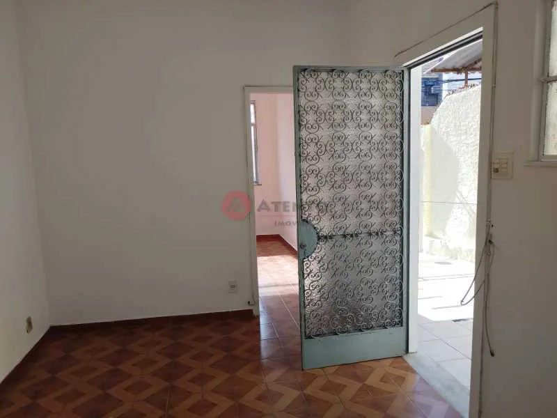 144 m² house with 3 bedrooms and a laundry area — photo 16