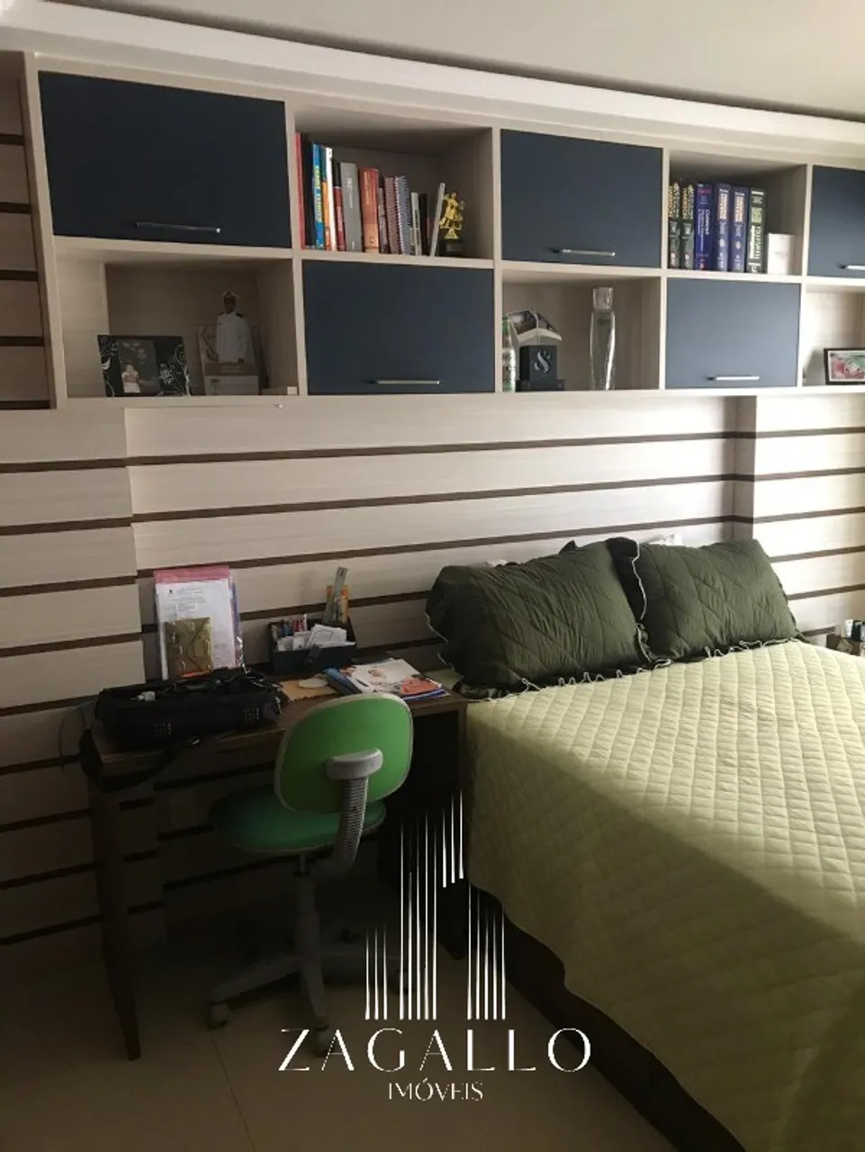 Apartamento mobiliado com 4 quartos e 5 banheiros — photo 10