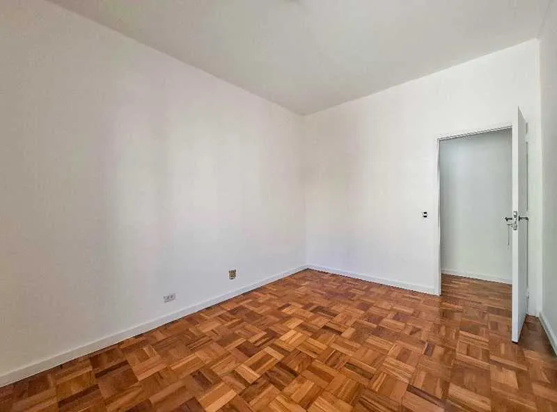 3-bedroom apartment with 3 bathrooms and 1 parking spot — photo 3