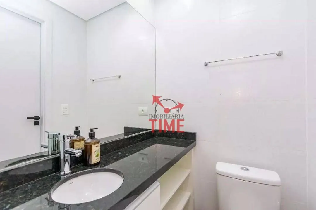 Air-conditioned 1-bedroom apartment with kitchenette — photo 16