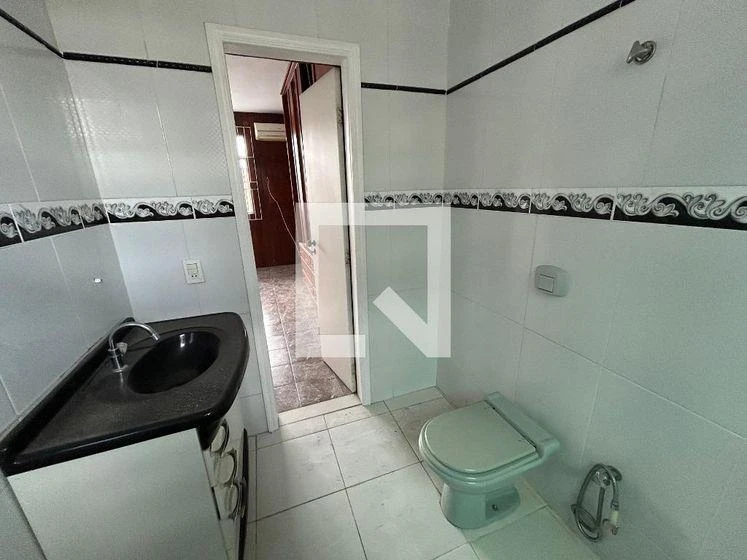 Washing machine in a 2-bedroom apartment, 77 m² — photo 45