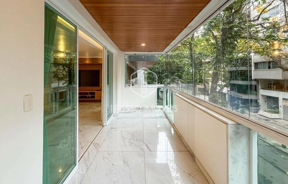Furnished 140 m² apartment with 3 en-suite rooms and 2 spots — photo 3