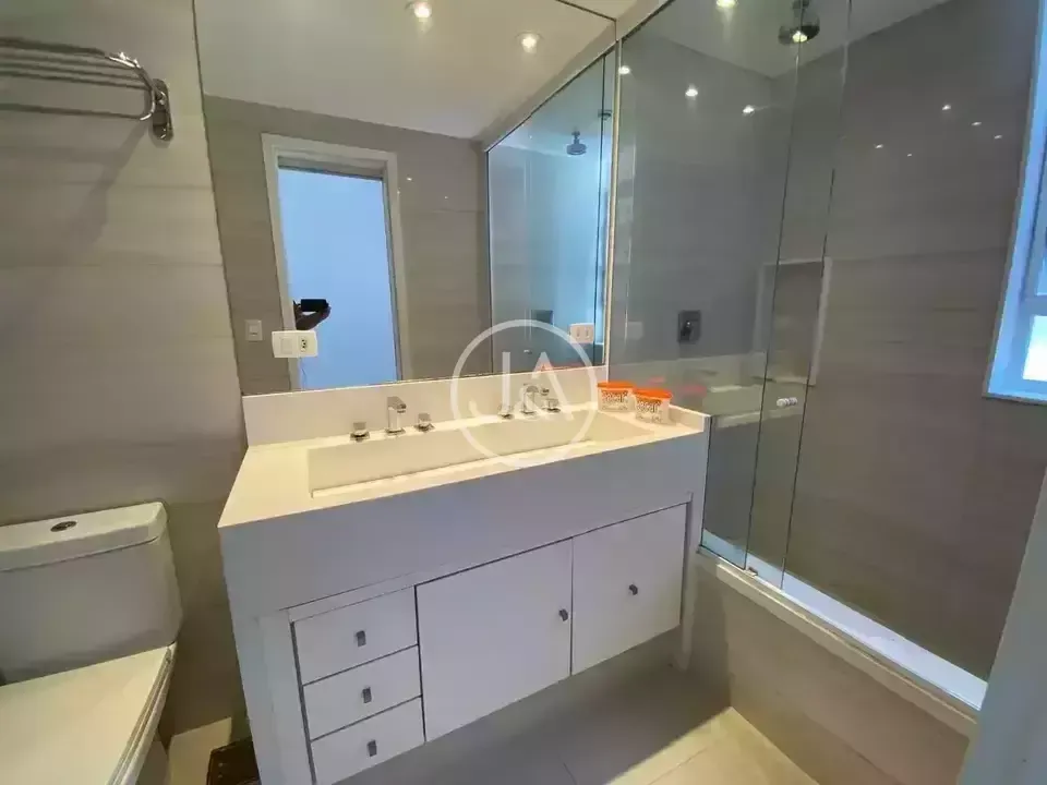 Apartamento de 3 quartos, sendo 1 suíte, 124 m², Lagoa — photo 5