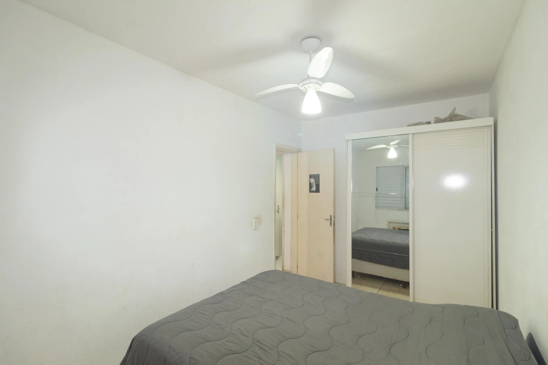 2-bedroom apartment with a washing machine — photo 15