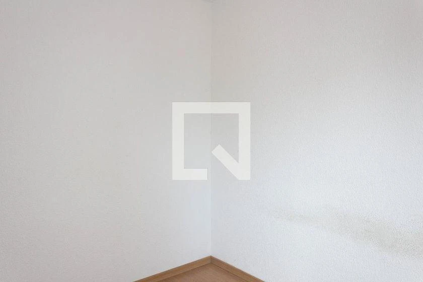 2-bedroom apartment in a building with a pool — photo 33