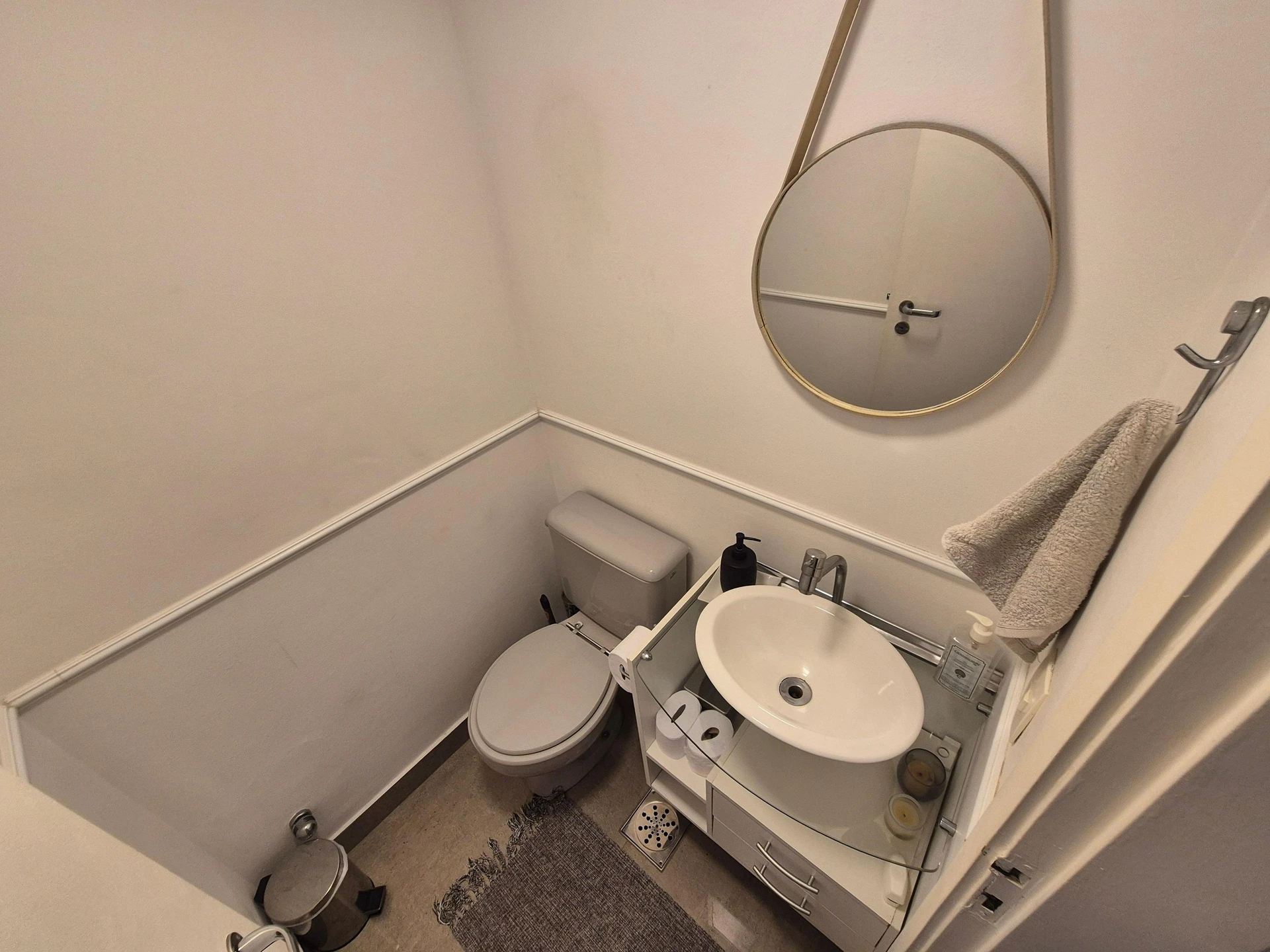 Furnished apartment with 2 en-suite bedrooms and 1 parking — photo 23