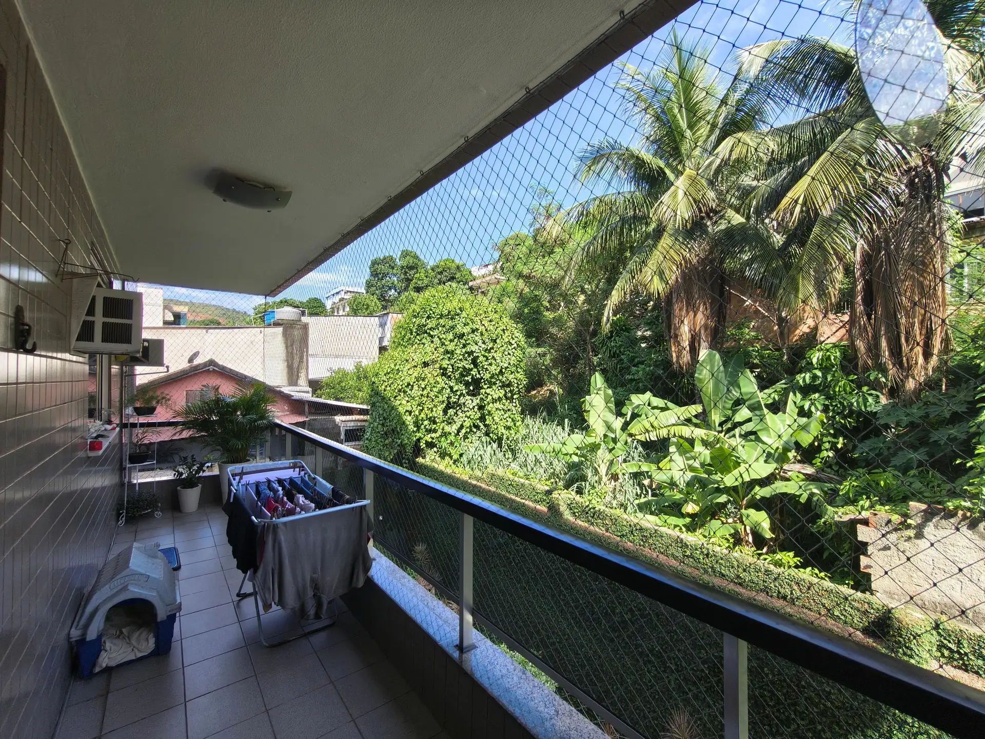 Apartamento amueblado con 3 dormitorios y balcón — photo 12