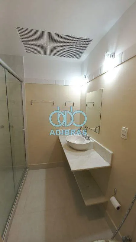 2-bedroom apartment with a home office in Rio de Janeiro — photo 17