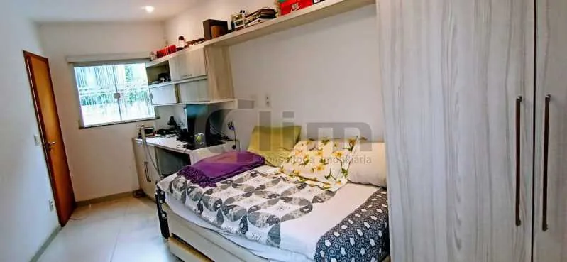 Casa térrea de 350 m² com 6 quartos e 5 suítes — photo 16