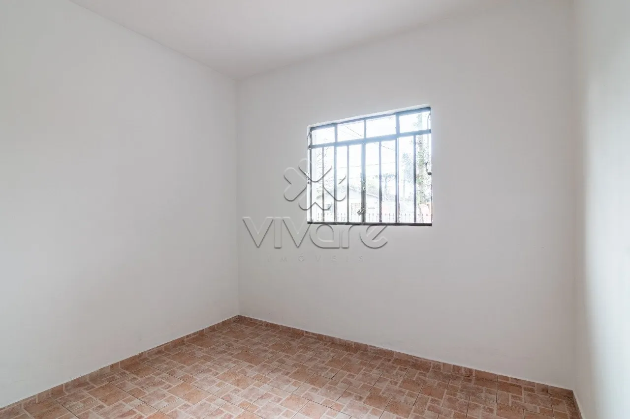 3-bedroom house with a garden — photo 18