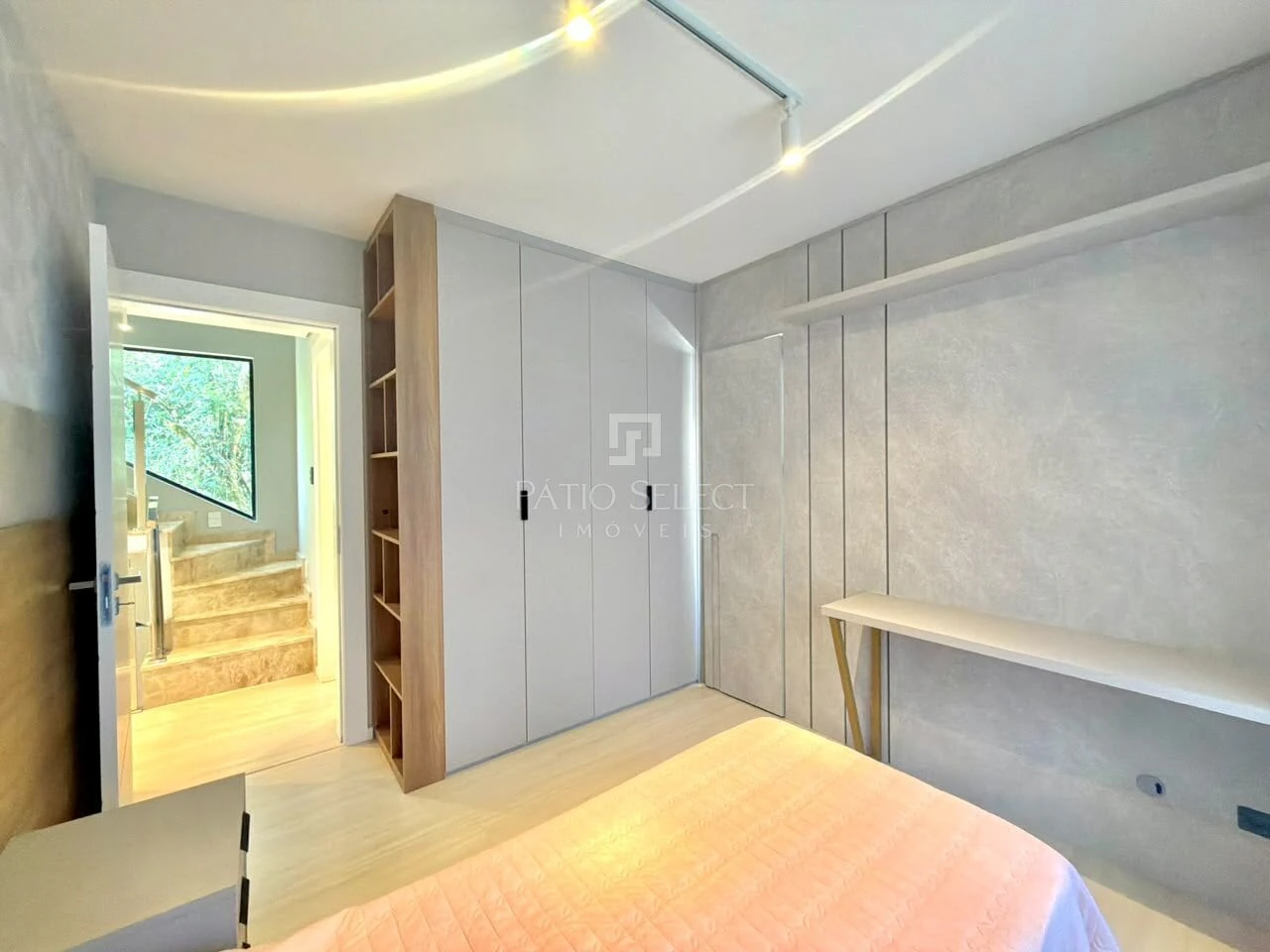 Casa com espaço de home office, Santa Felicidade — photo 17