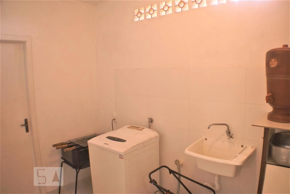 3-bedroom house with a garden in Florianópolis — photo 13
