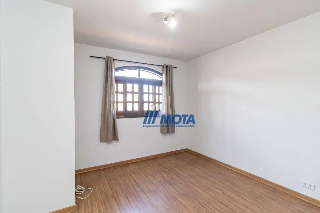 Home office in a 4-bedroom house, 155 m² — photo 31