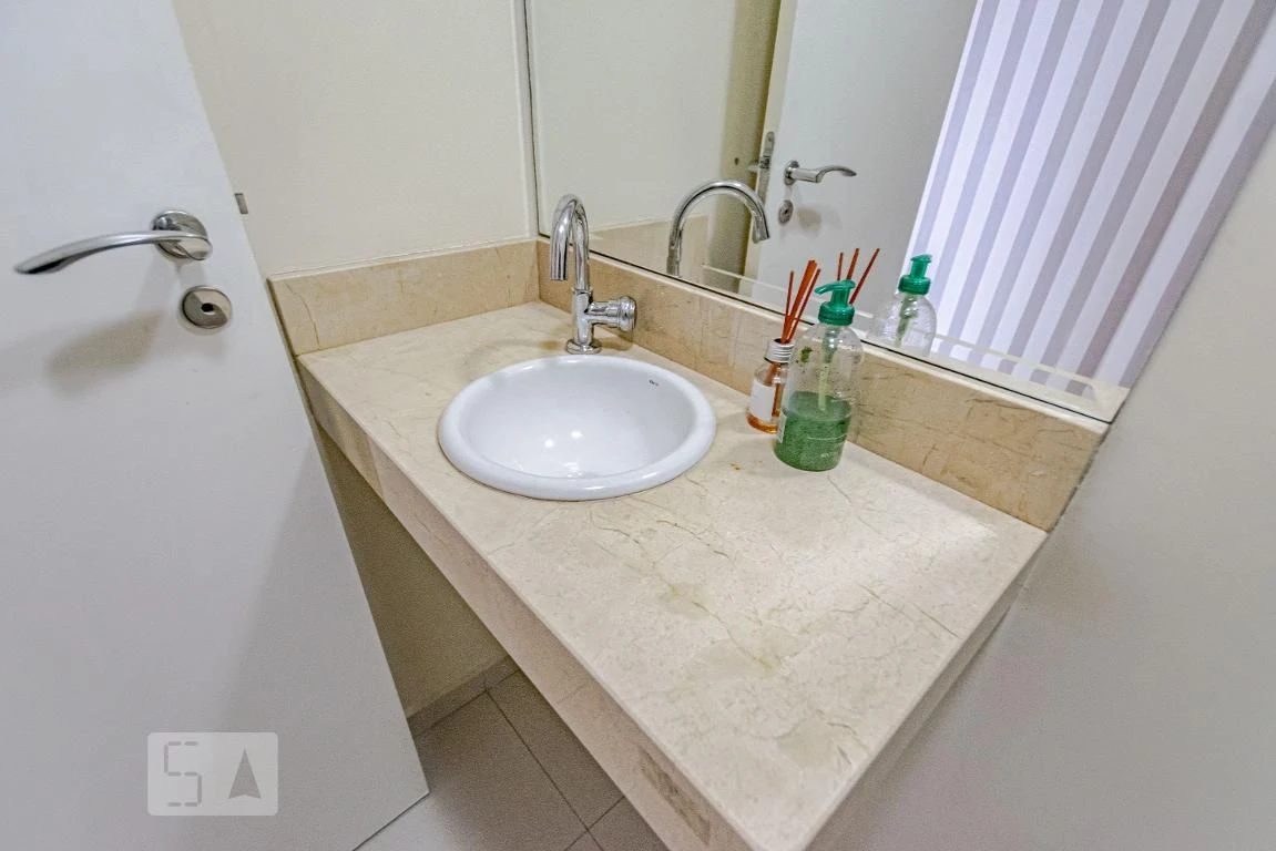 Apartment, 140 m², with a bathtub — photo 33