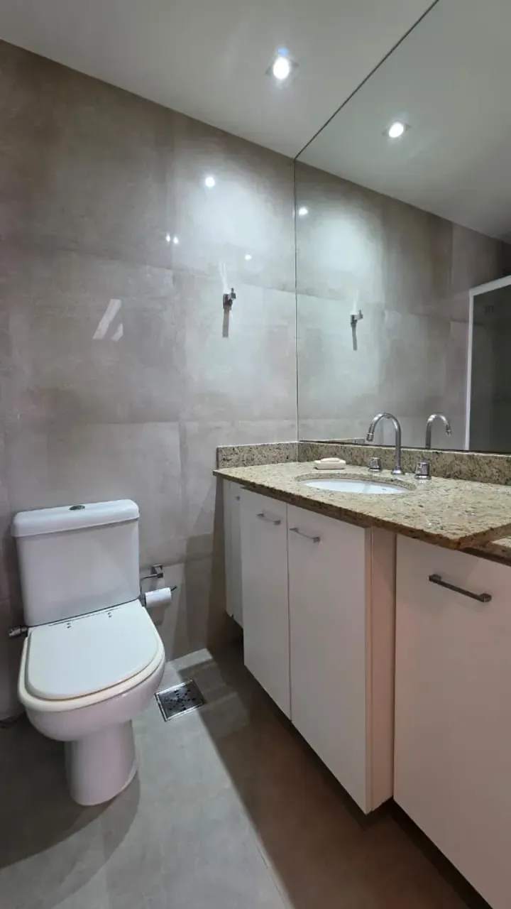 3-bedroom apartment with an open-plan kitchen — photo 4