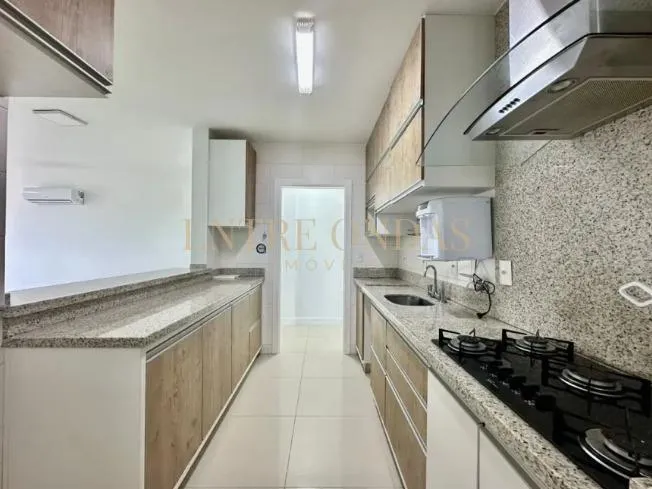 Apartment, 90 m², with a glass-enclosed balcony — photo 3