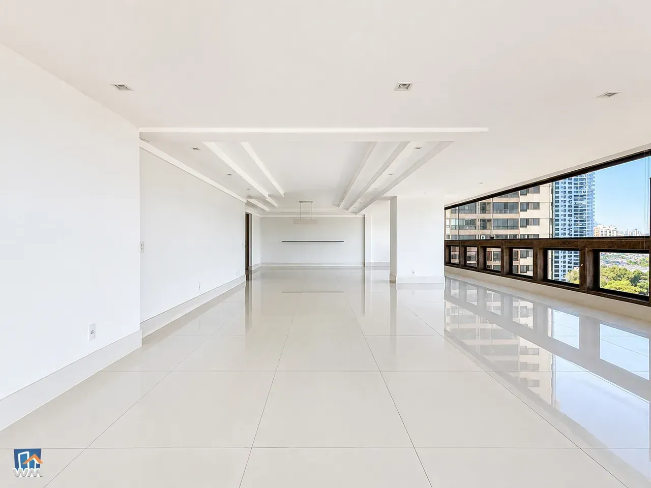 Apartamento de 4 quartos com 315 m² e varanda envidraçada — photo 14