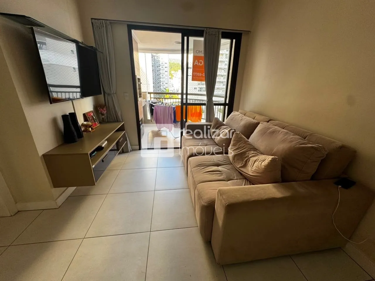 Furnished home with 3 bedrooms, 1 en-suite and 2 parking spaces — photo 8