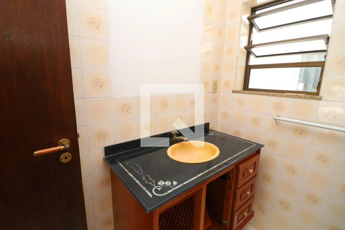 4-bedroom house, 200 m² — photo 44