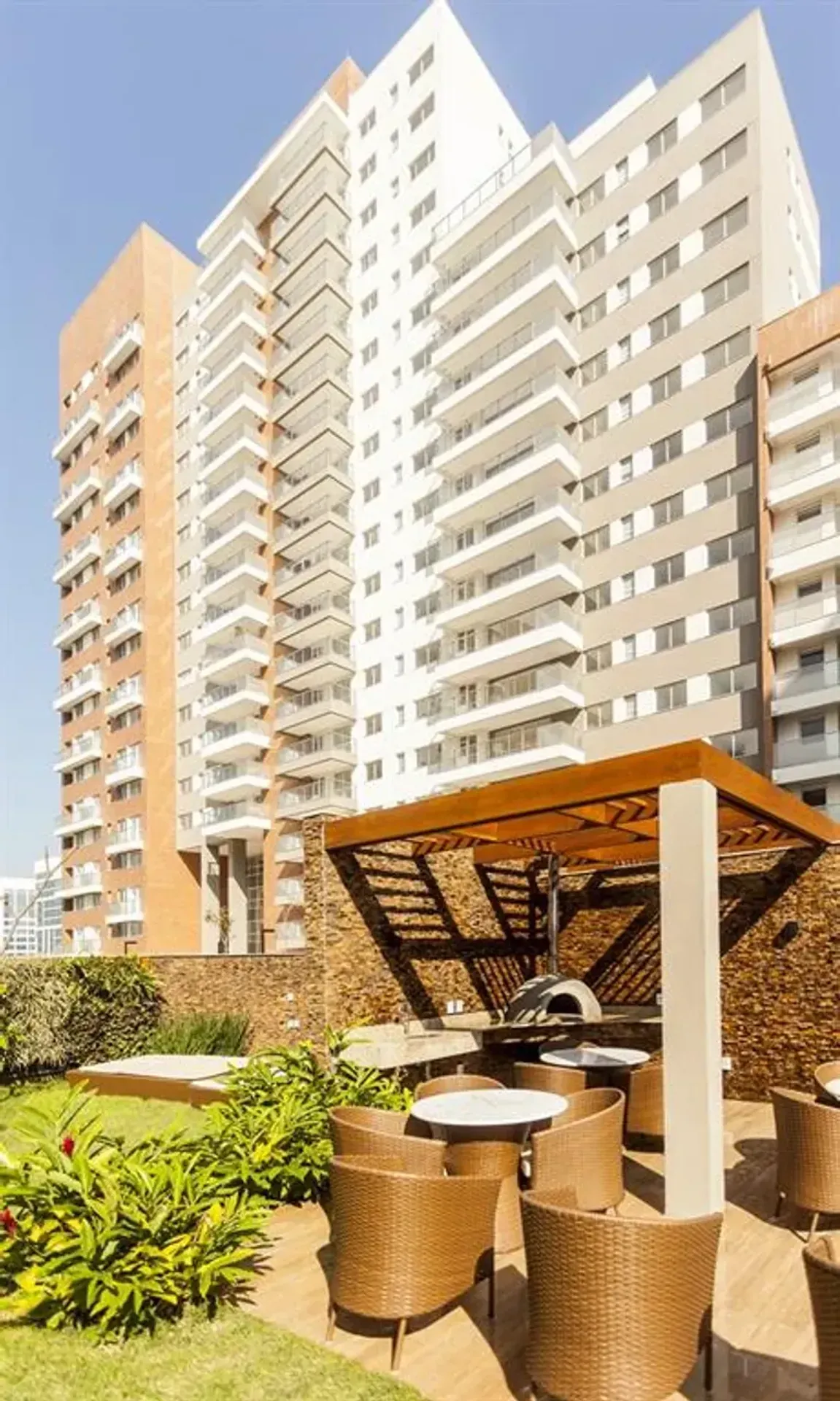 82 m² apartment with a home office and a mountain view — photo 47