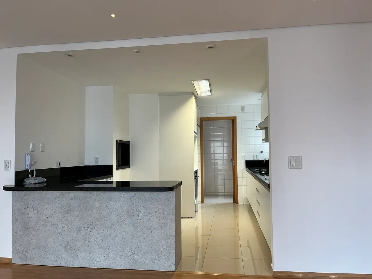 Apartamento, 122 m², com varanda envidraçada — photo 4