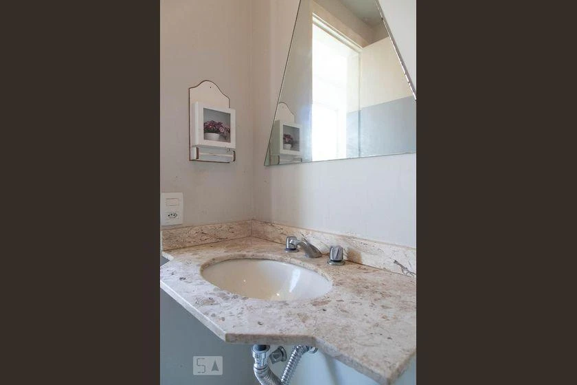 183 m² unfurnished apartment with 3 bedrooms and 2 parking spots — photo 34