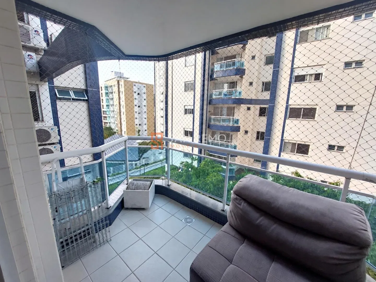 Apartamento mobiliado de 3 quartos com 1 suíte e varanda — photo 9