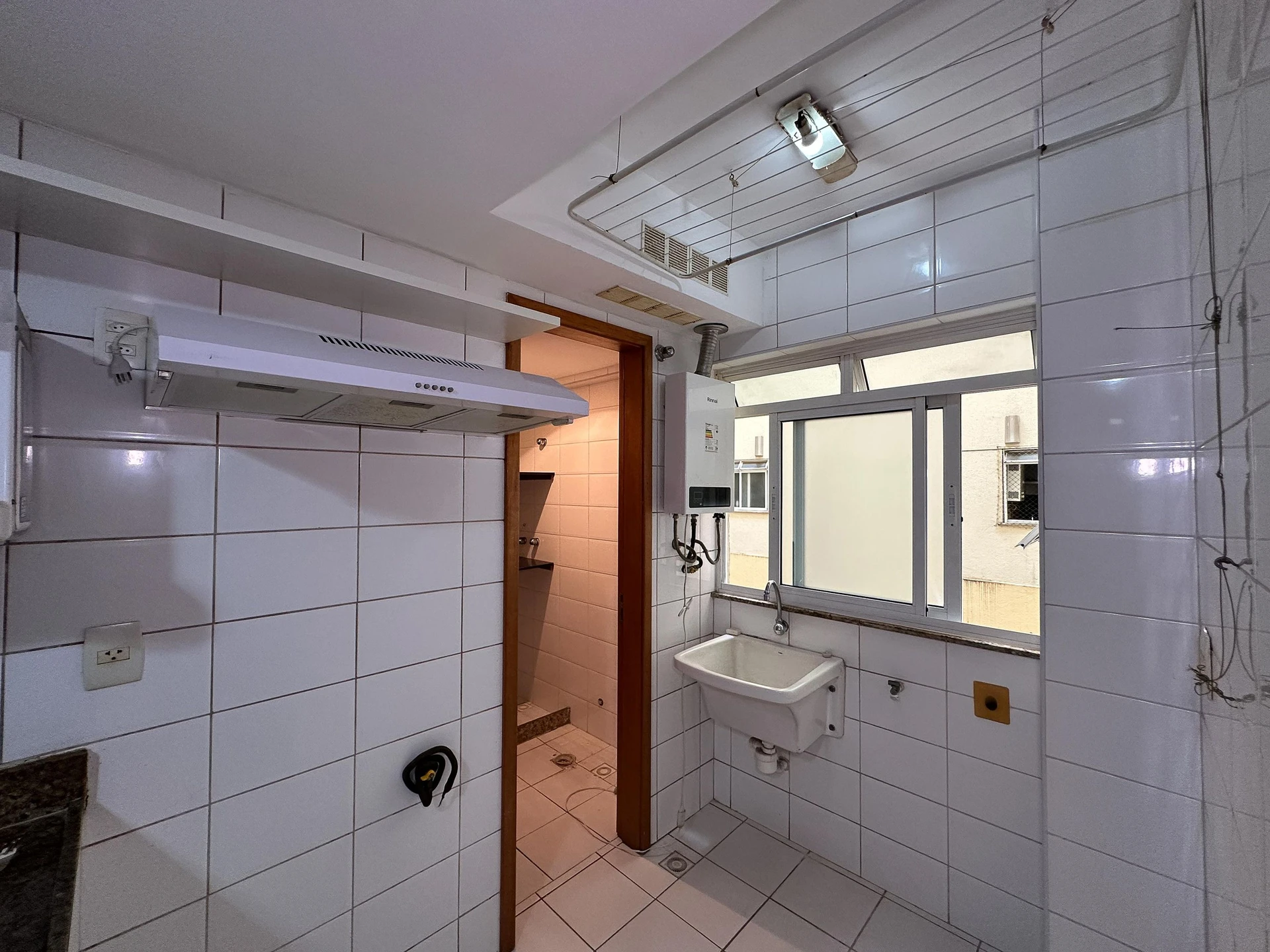 3-bedroom apartment in a building with a sauna — photo 20
