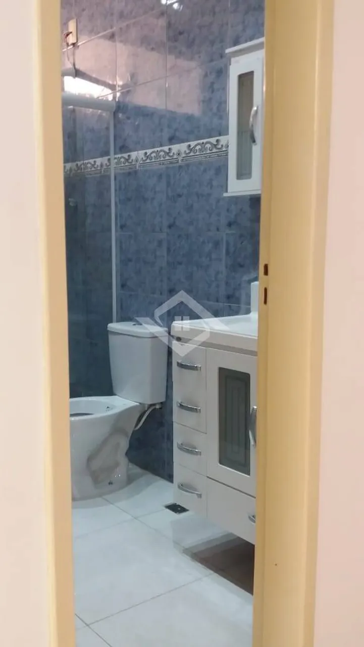 House with 3 bedrooms and 2 bathrooms with a balcony — photo 4