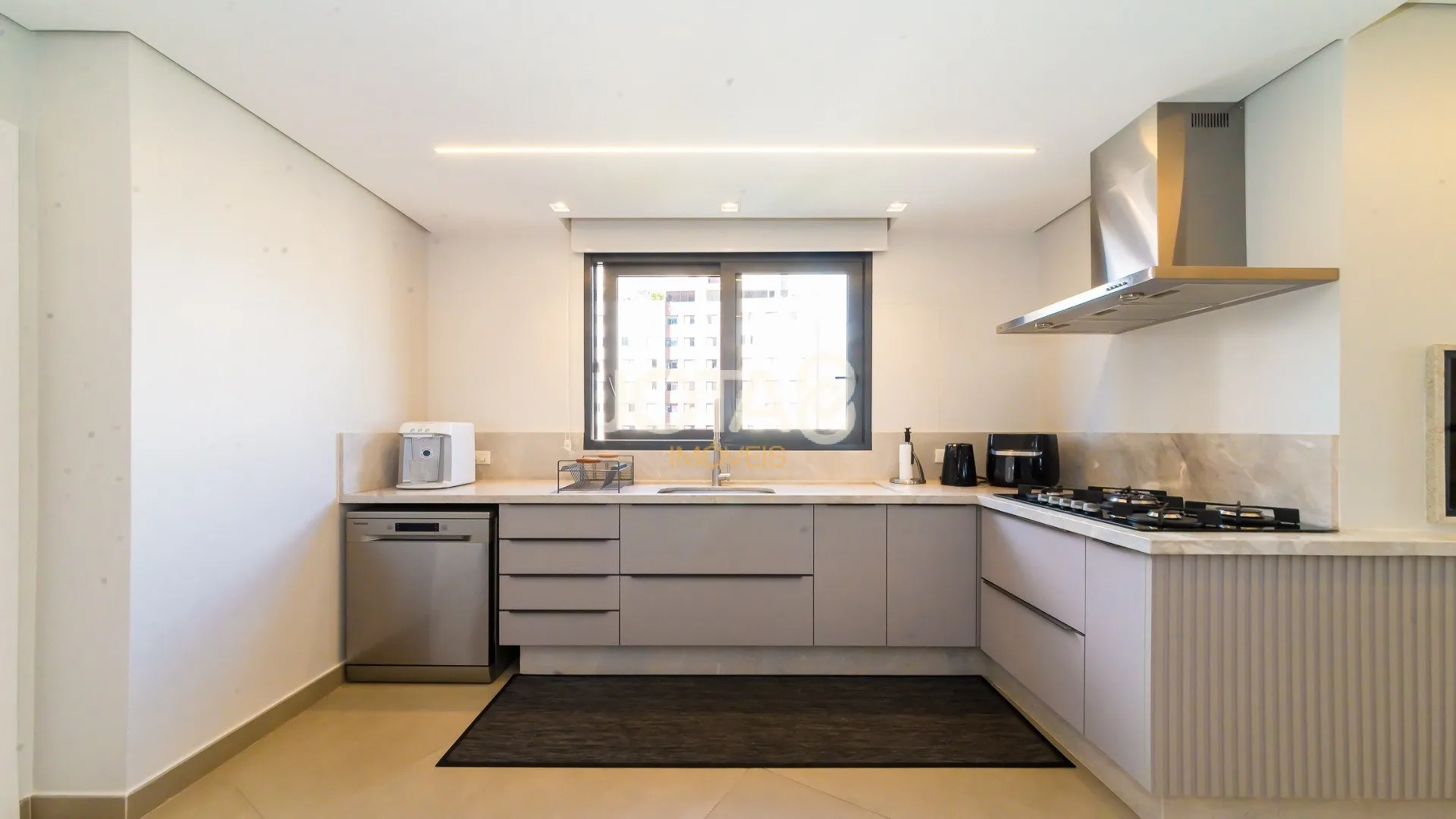 3-bedroom apartment with a dishwasher — photo 29