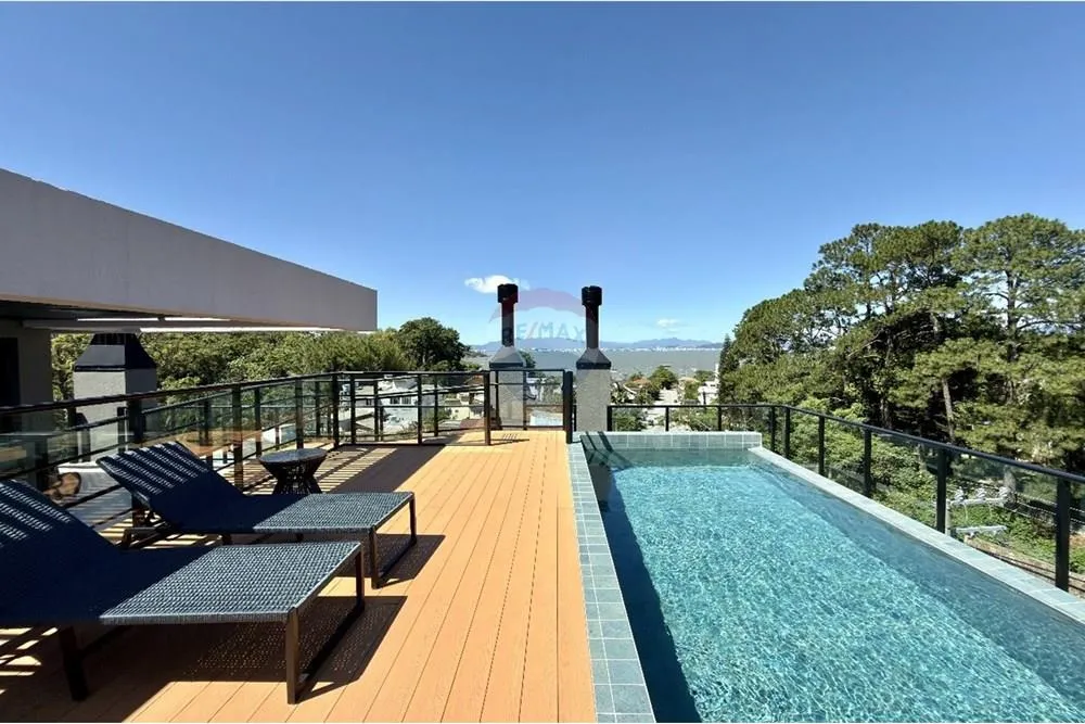 Furnished 93 m² studio on the 2nd floor with terrace — photo 4
