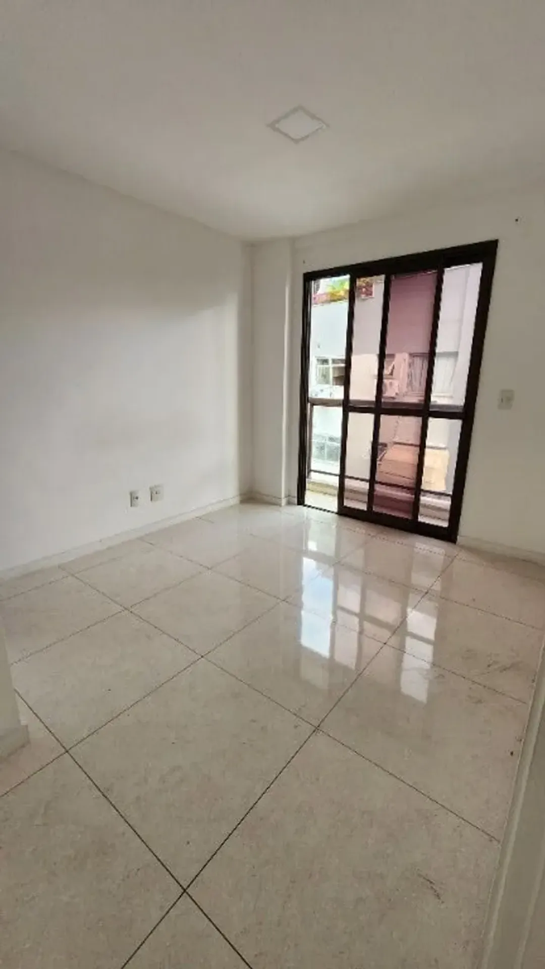 Apartment with 3 bedrooms, 2 baths and a balcony grill — photo 22