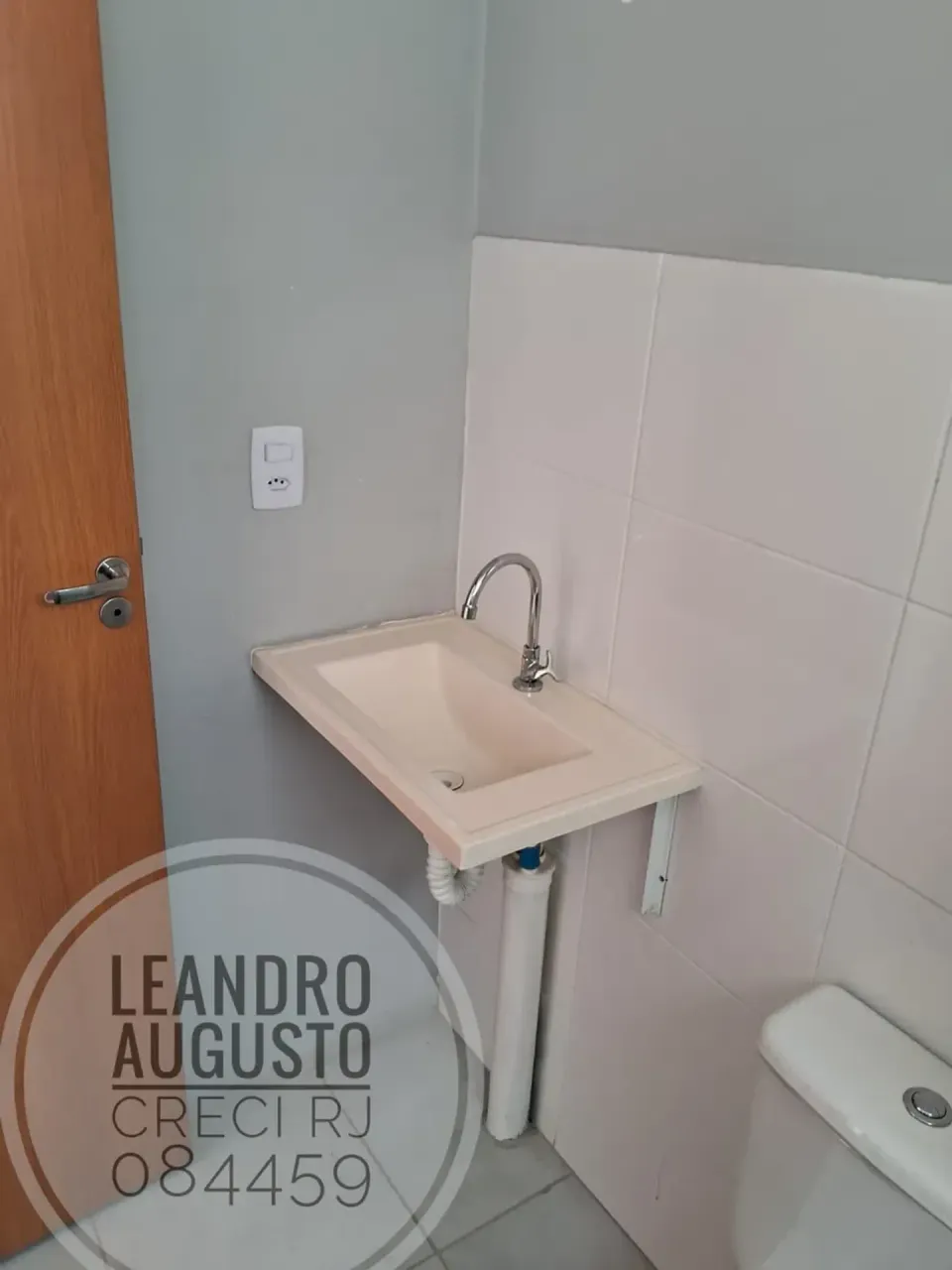 Apartamento de 2 quartos com cozinha fechada e vaga — photo 9