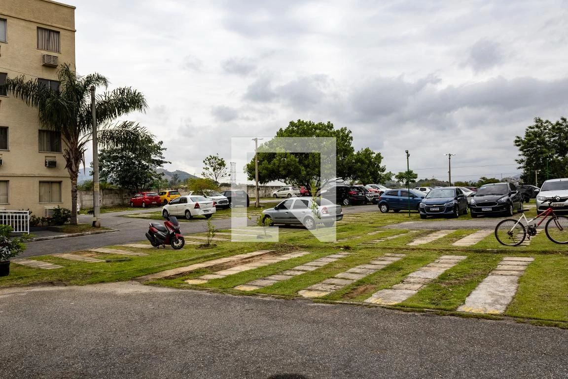 Apartamento com 2 quartos, 1 banheiro e varanda — photo 47