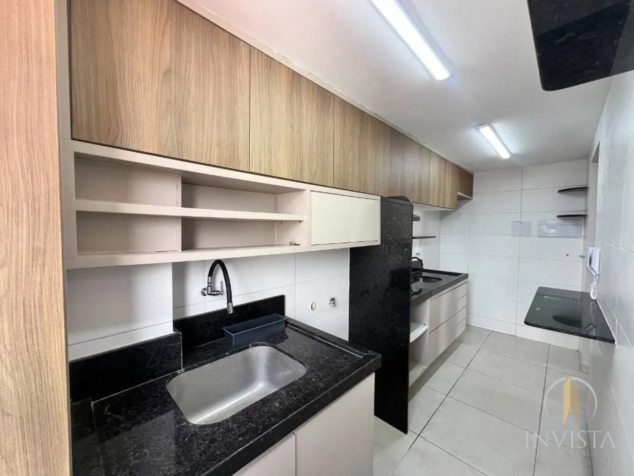 Furnished-apartment feel with 2 bedrooms and 60 m² patio — photo 13
