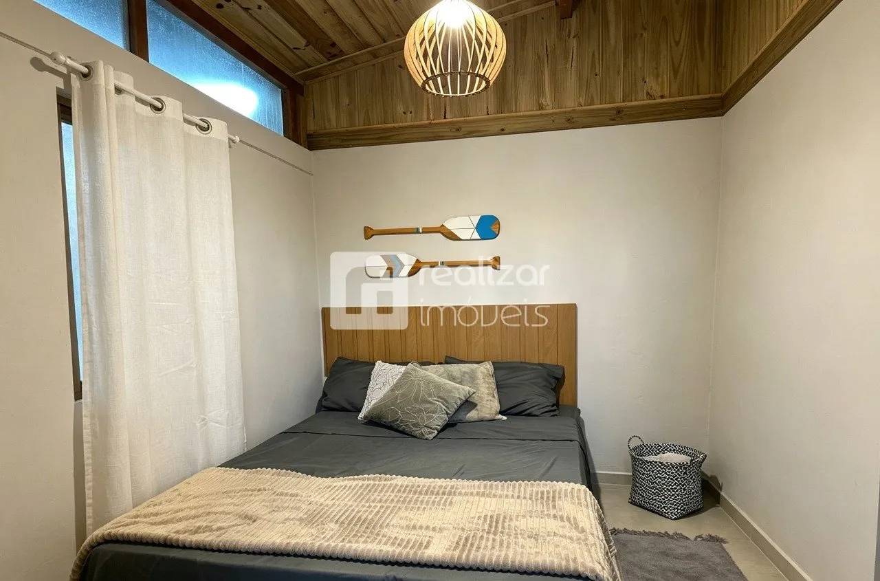 5-bedroom house with a mountain view in Florianópolis — photo 12