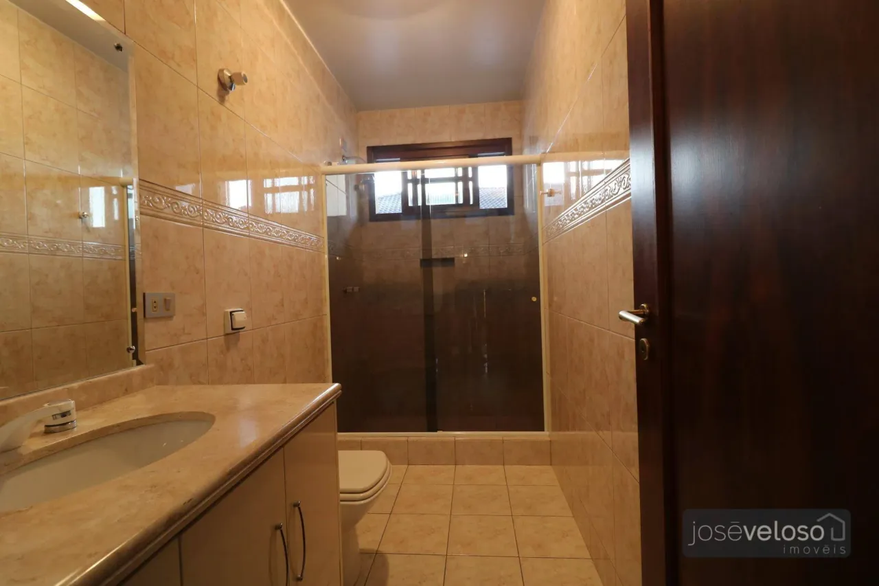 Furnished house with 5 bedrooms and 5 parking spaces — photo 6