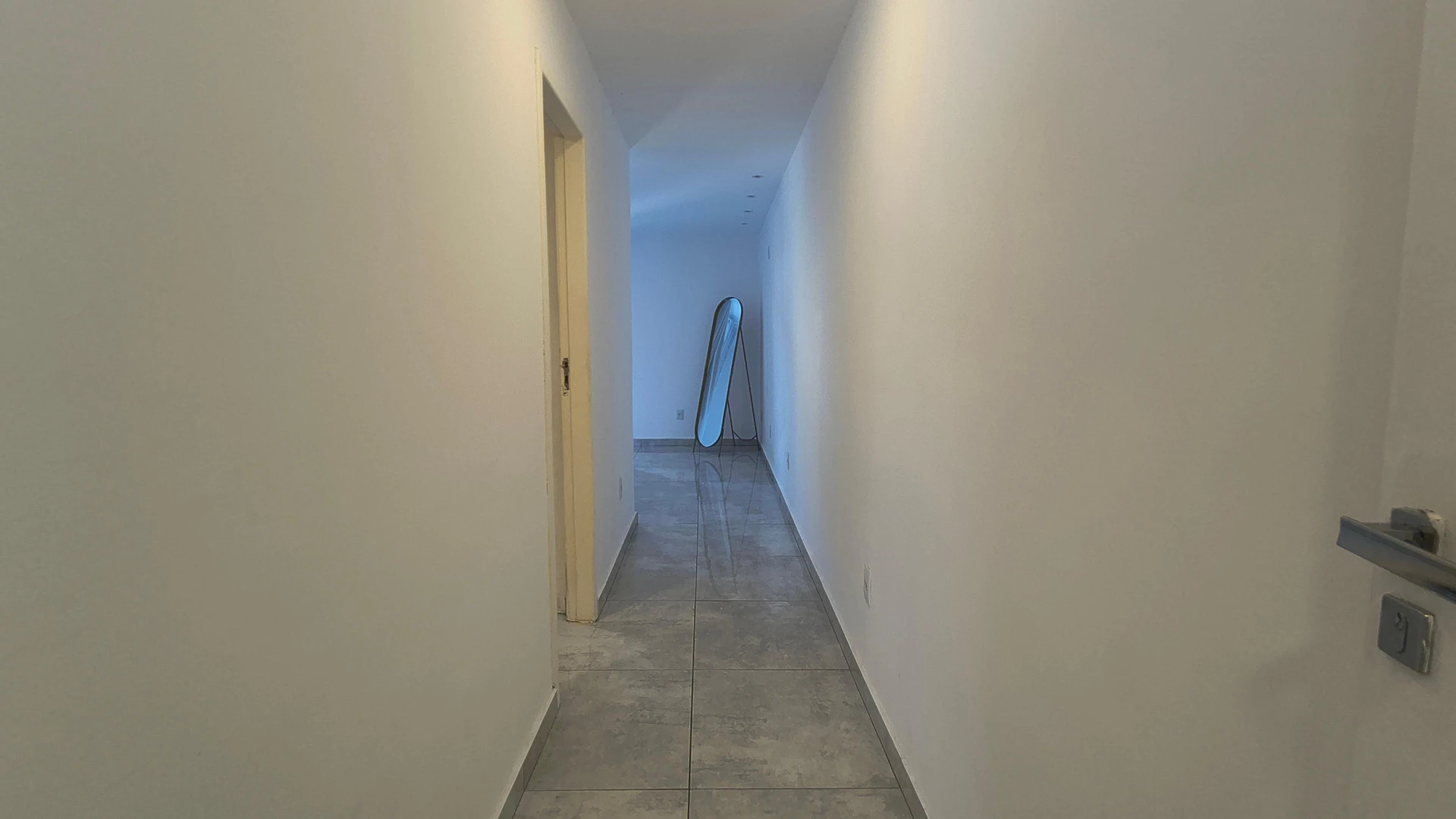 Casa mobiliada com 3 quartos, jardim e cozinha integrada — photo 35