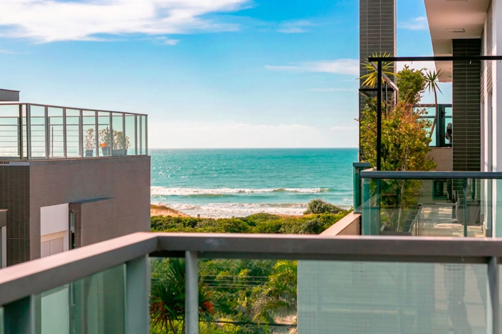Penthouse with 2 en-suite bedrooms, 180 m² and 2 parking — photo 6