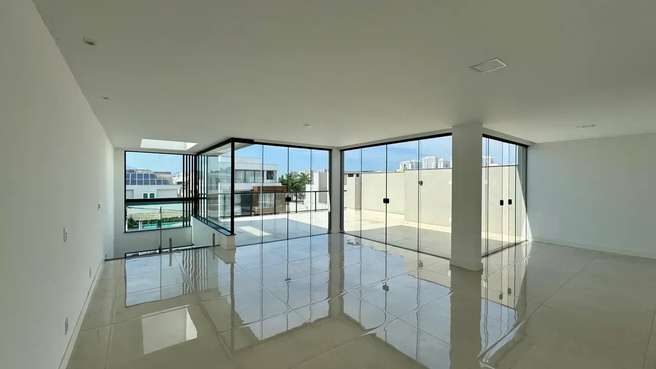 Casa com 5 quartos e cozinha integrada bem prática — photo 19