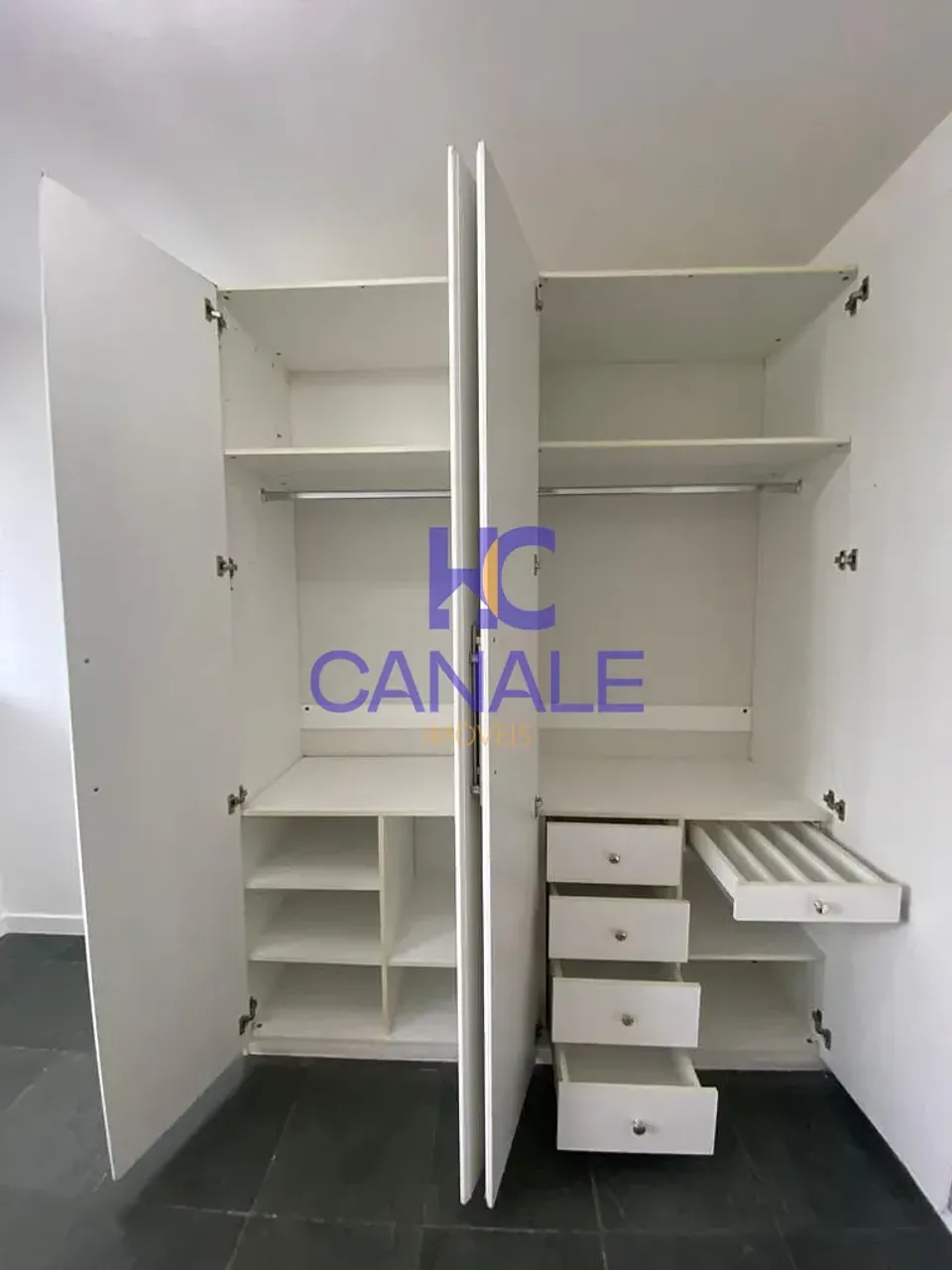 Apartamento com 2 quartos e 2 banheiros — photo 10