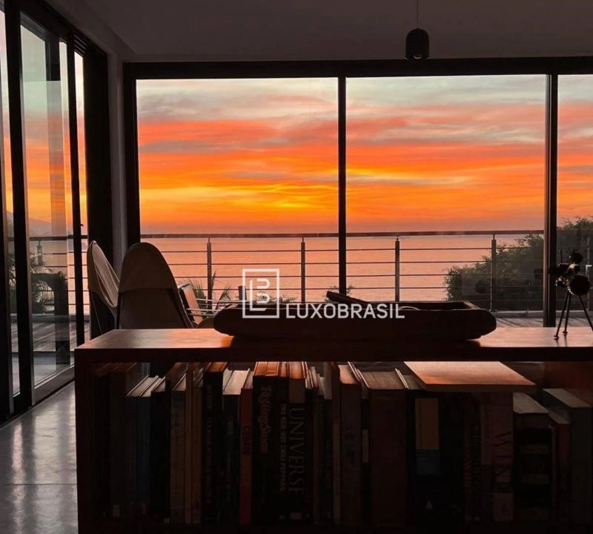 Unfurnished house with 422 m², 3 bedrooms and 1 parking