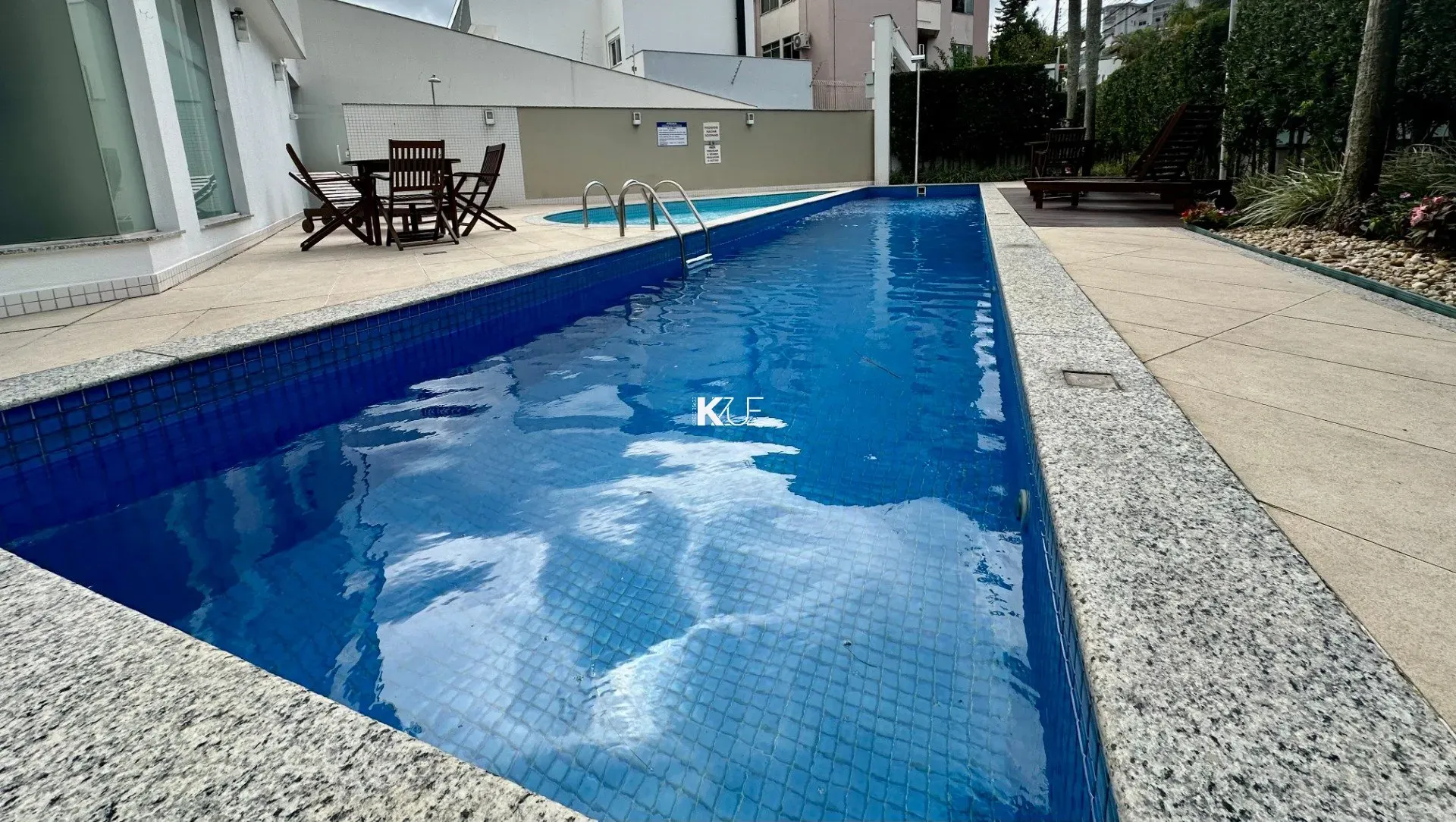 Furnished apartment, 111 m², with a water view — photo 16
