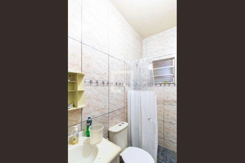 Furnished house with 4 bedrooms and 90 m² no parking — photo 30