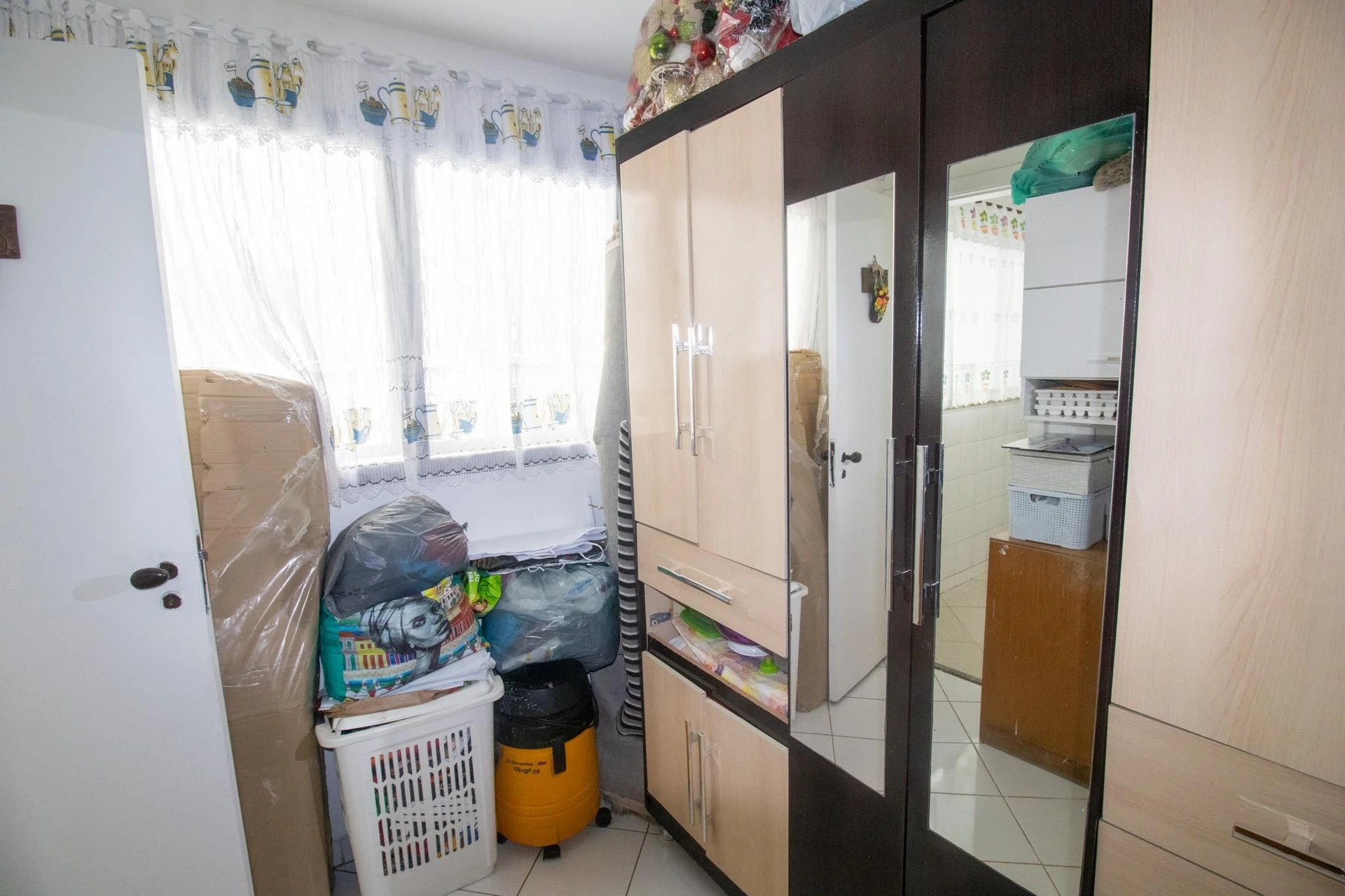 Furnished apartment with 3 bedrooms and a balcony — photo 69