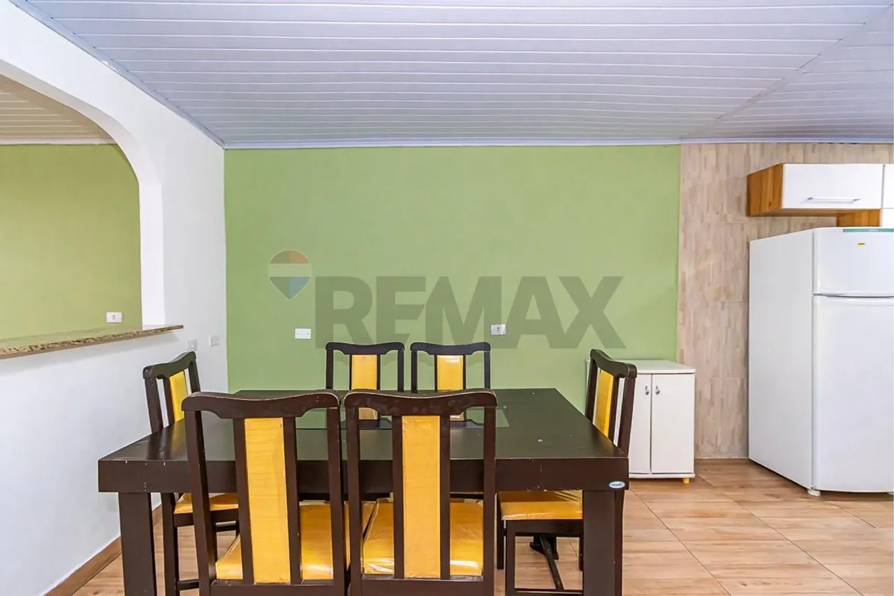 House with 5 bedrooms and 5 bathrooms, separate kitchen — photo 19