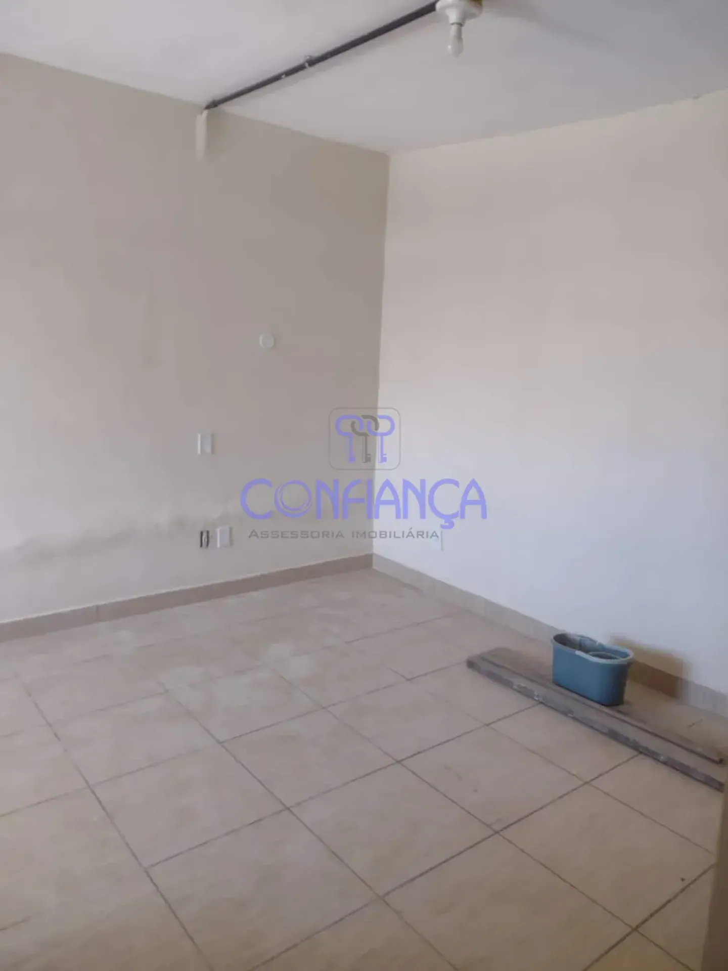 Apartamento de 2 habitaciones con 1 baño y cocina con fogón a gas — photo 11